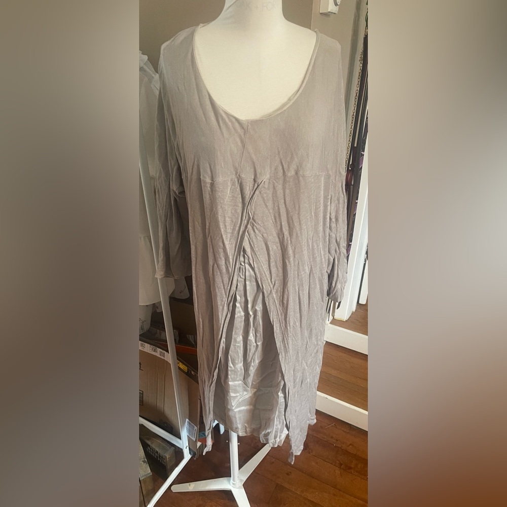 Light Taupe Scoop Neck Tunic Dress